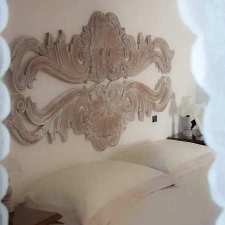 Casa Luminosa Санта-Чезареа-Терме
